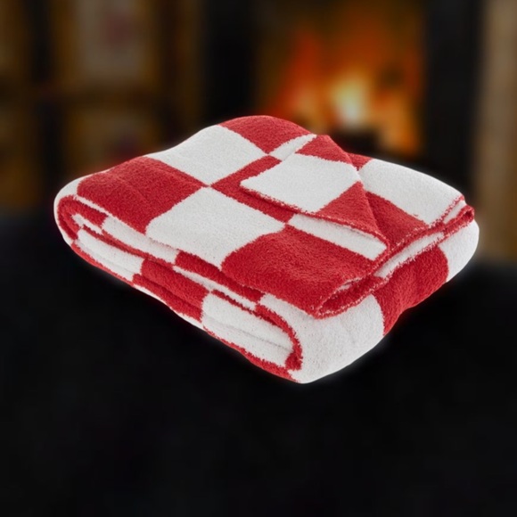 Blanket Red & White Checkerboard Throw
Blanket Cozy Blankets 50” x 60” NEW - Picture 6 of 16